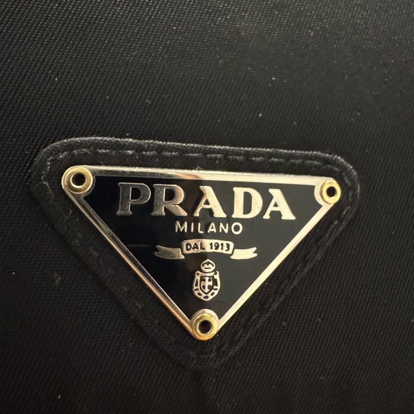 Prada Black Wallet - Picture 5 of 9